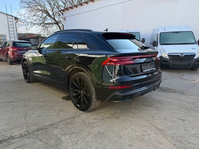 Audi Q8 60 TFSI e quattro S-Line*Carbon Paket*Panoram