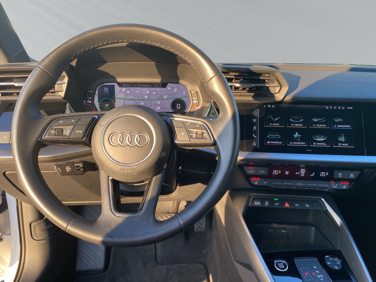 Audi A3 Sportback 40 TFSI e S tronic AHK LED R-Kamera