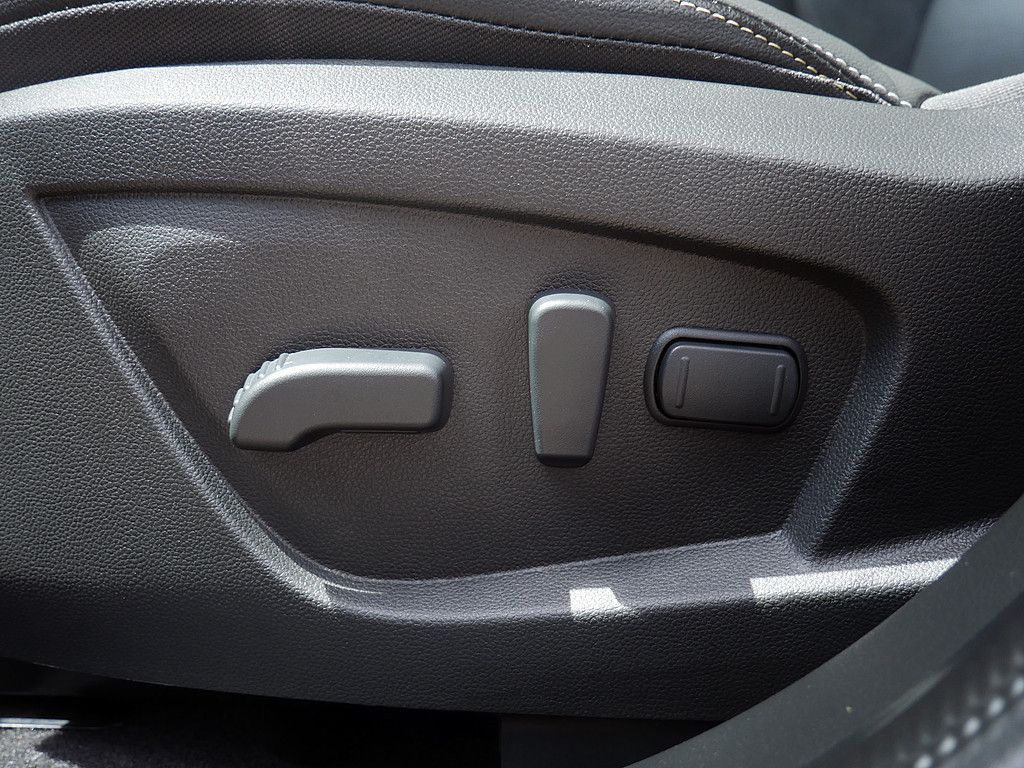 Renault Arkana Engineered E-Tech 145 - Samsaru's Car Outlet