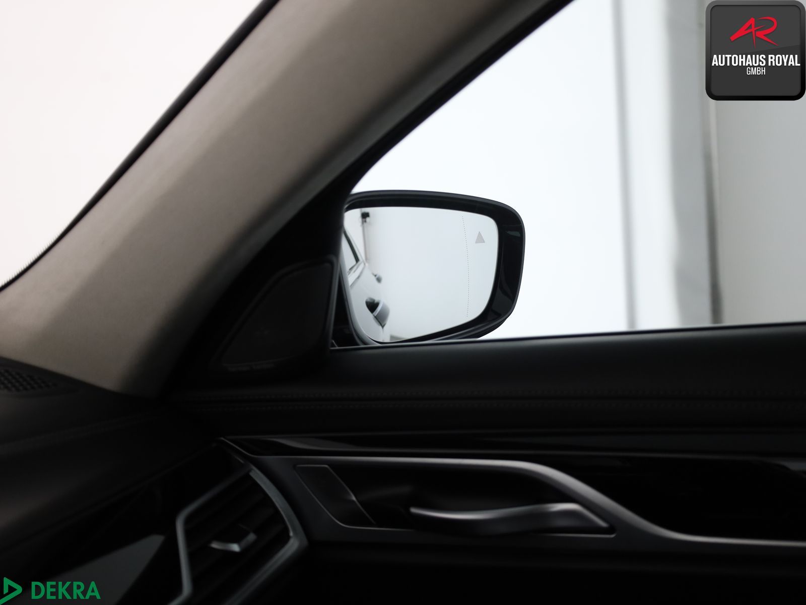 BMW 750 d xDrive M SPORT FOND-TV,NIGHT-VISION,HUD,SH