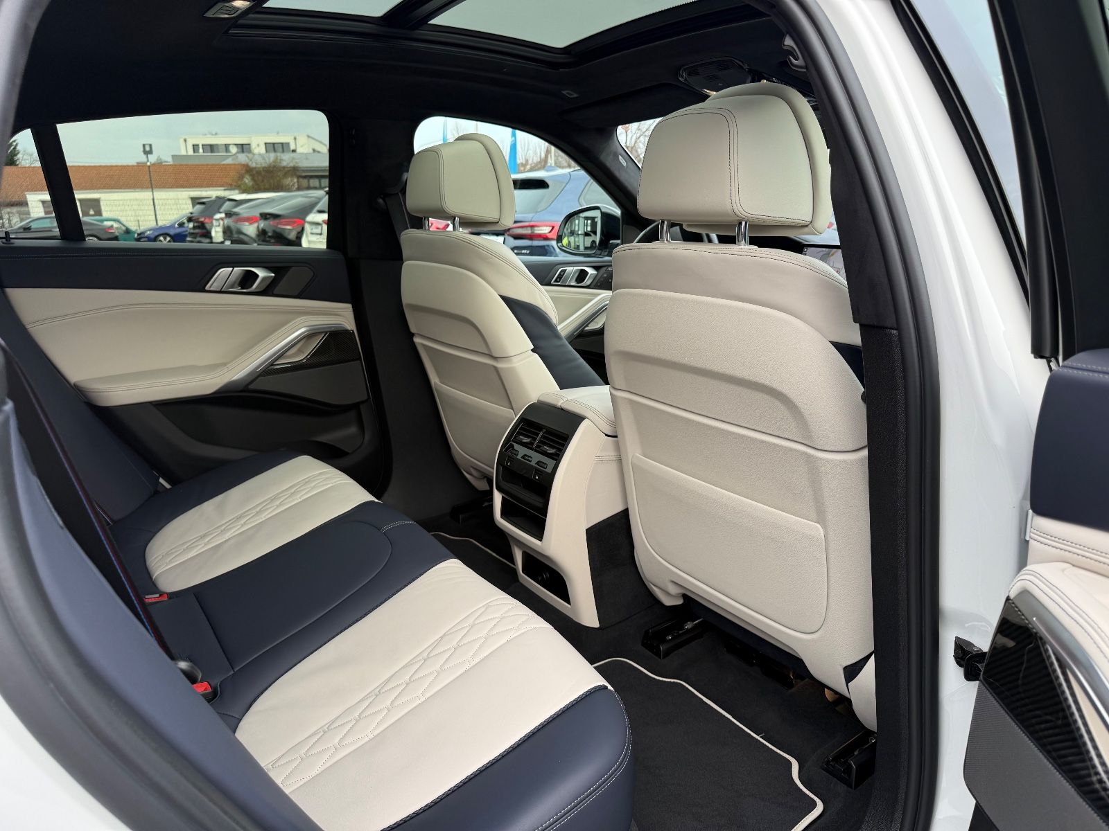 BMW X6*40xd*MSPORT/INDIVIDUAL*360°ACC*HUD*LASER*AHK*