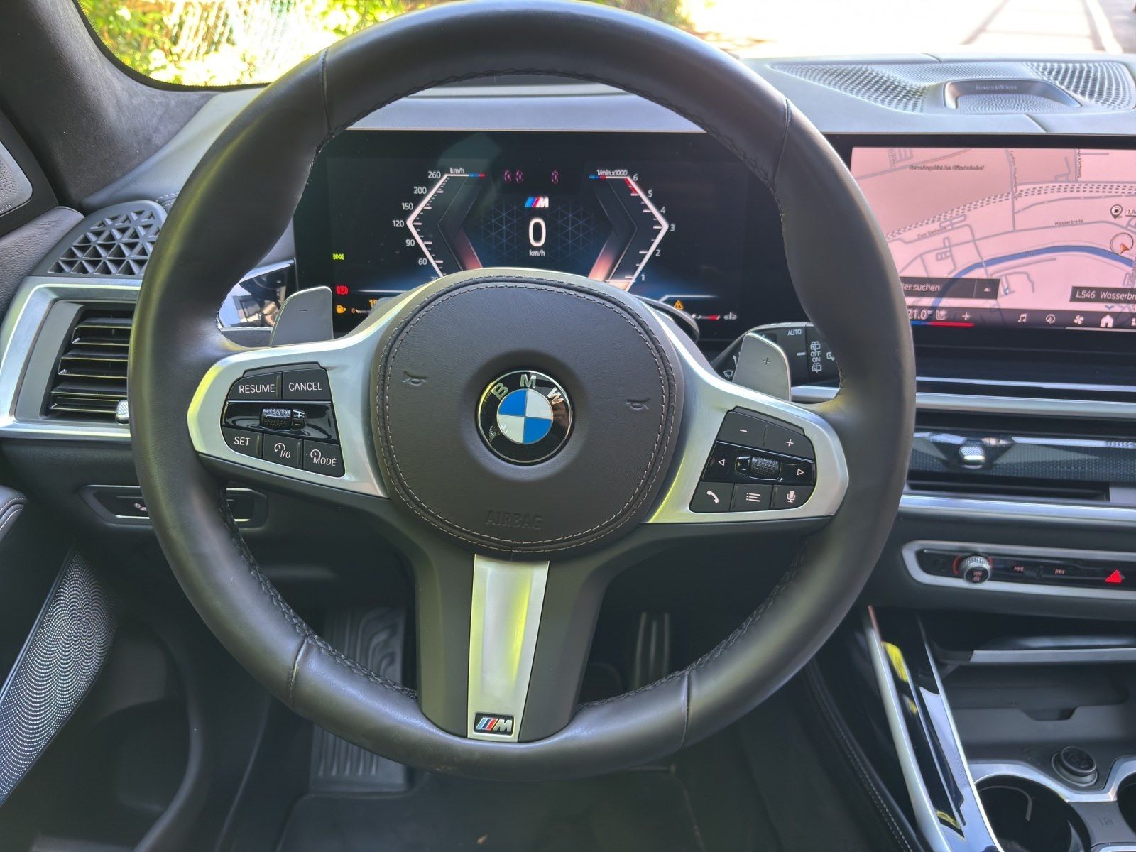 BMW X7 xDrive40d MSportpaket PRO AHK | Kristallschei