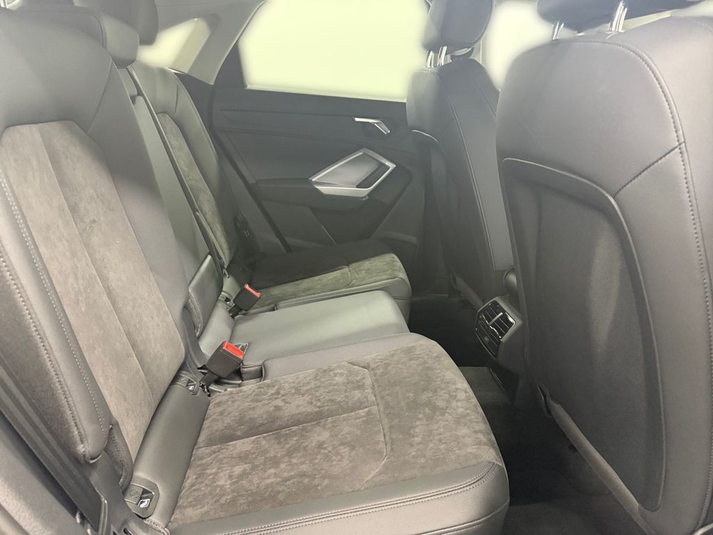 Audi Q3 40 TFSI Sportback quattro S line - Samsaru's Car Outlet