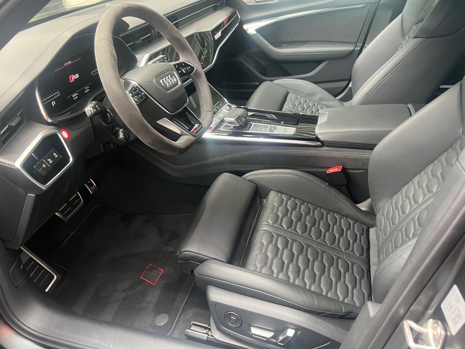 Audi RS6 Avant 4.0 TFSI performance Keram Pano Night