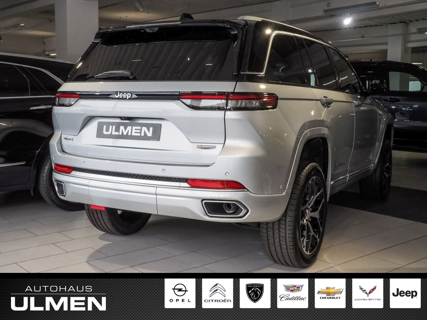 Jeep Grand Cherokee 5.7 V8 Summit Reserve Luftfahrwer