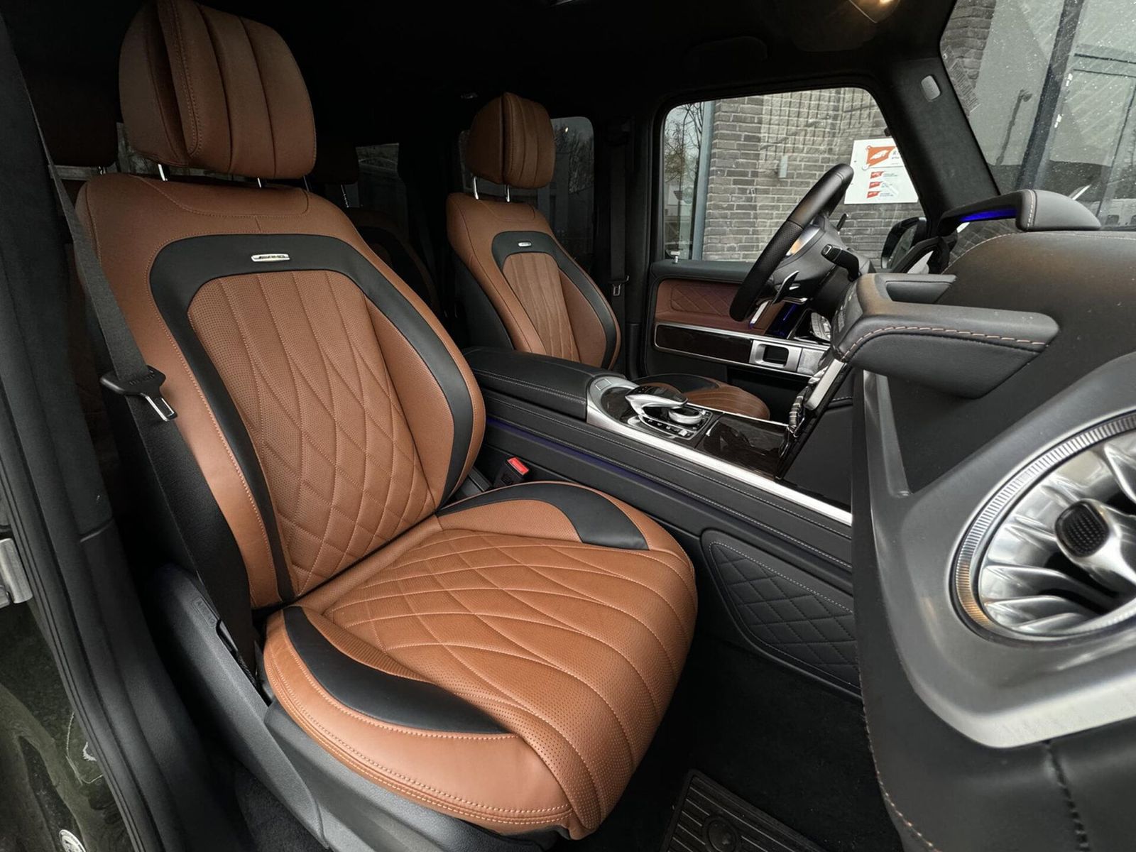 Mercedes-Benz G 63 AMG - Samsaru's Car Outlet