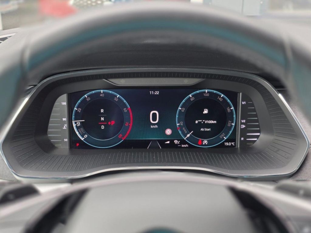 Skoda Octavia Combi 1.5 TSI e-TEC DSG Style - Samsaru's Car Outlet