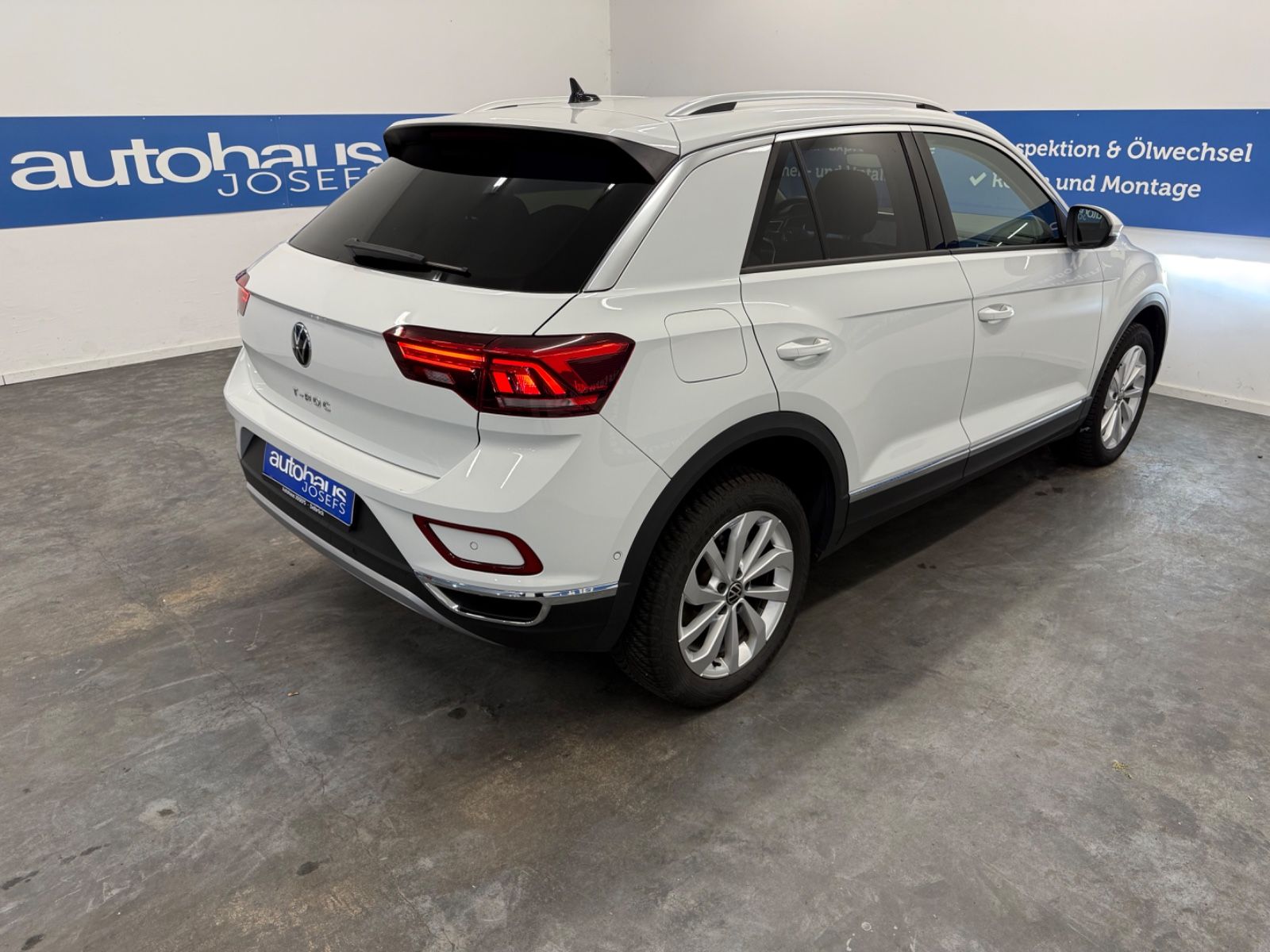 Volkswagen T-Roc 2.0 TDI DSG VirtuCock - Samsaru's Car Outlet