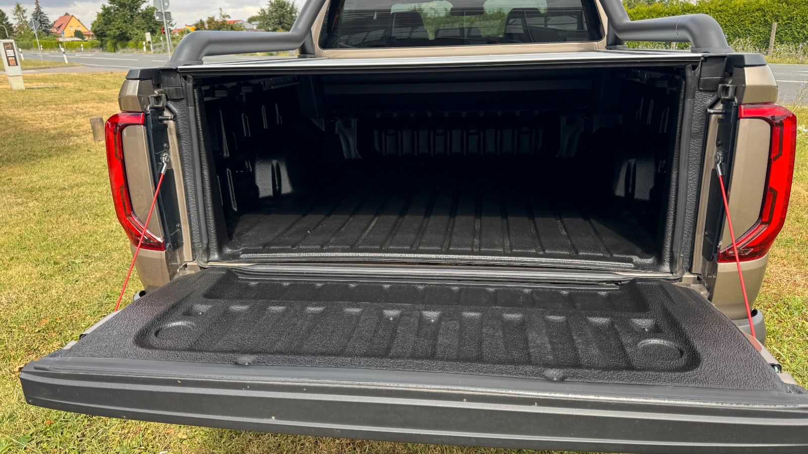 Volkswagen Amarok 3.0 TDI PanAmericana - Samsaru's Car Outlet