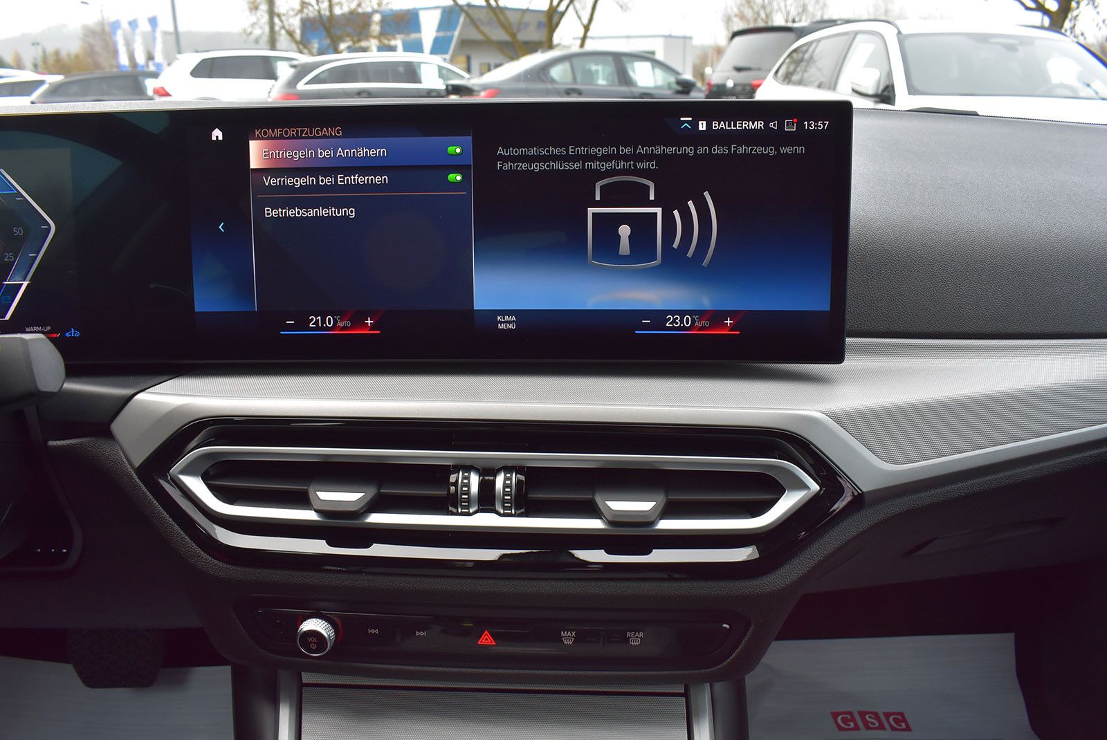 BMW 320 d xDrive LED+Widscreen+DAB+Navi+Kamera+ACC