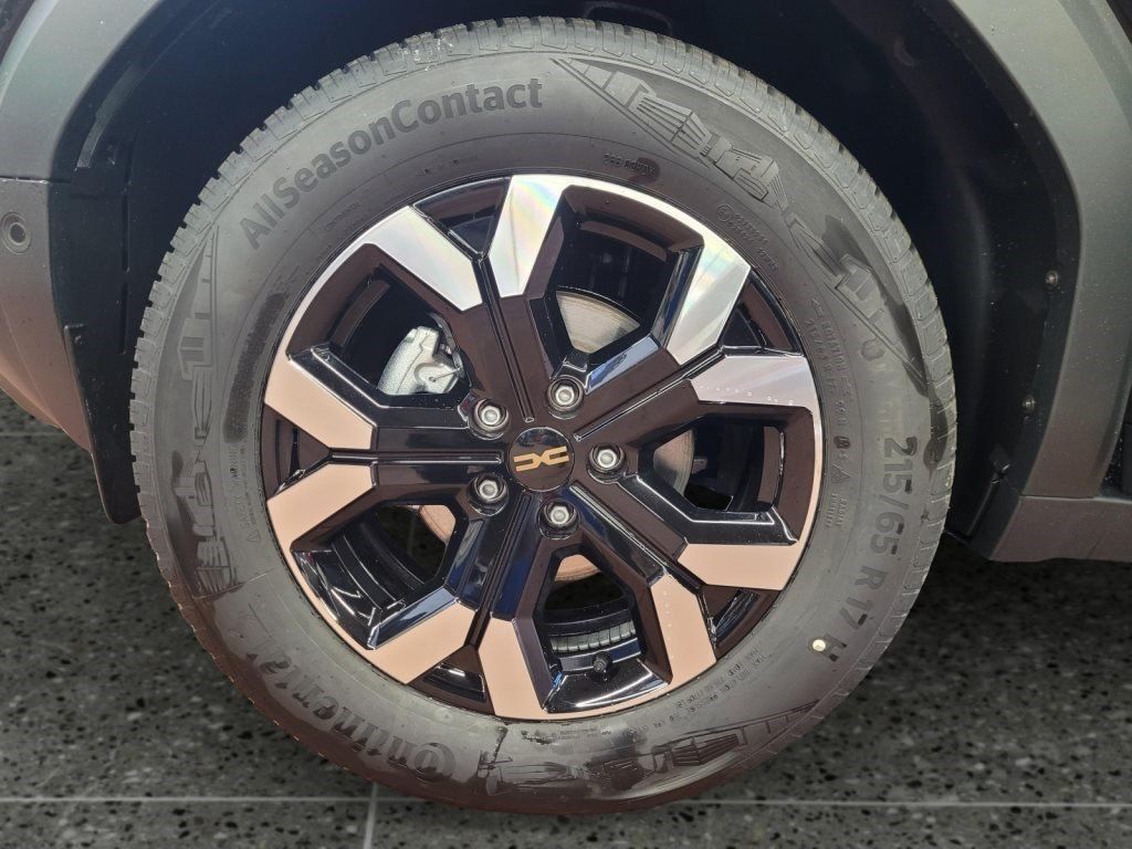 Dacia Duster Extreme TCe 130 4x4 - Samsaru's Car Outlet