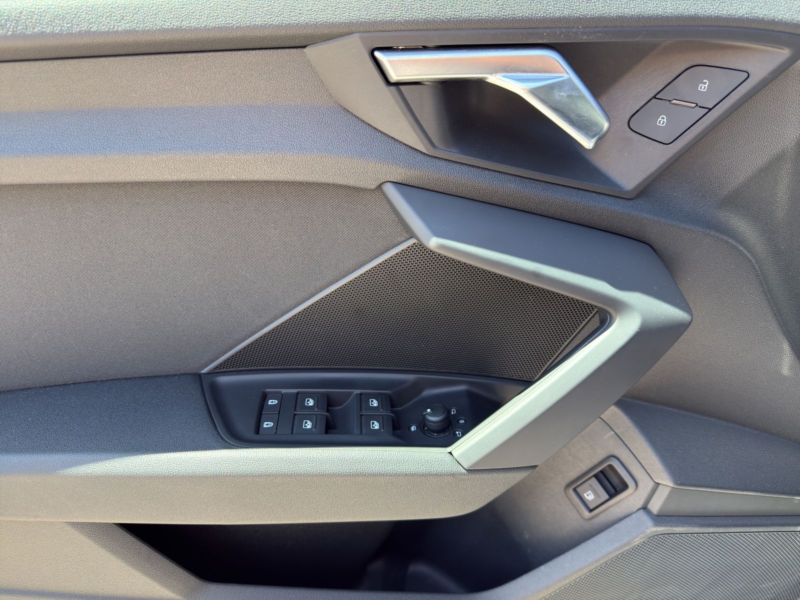 Audi A3 Sportback 40 TFSIe S tronic advanced - Samsaru's Car Outlet