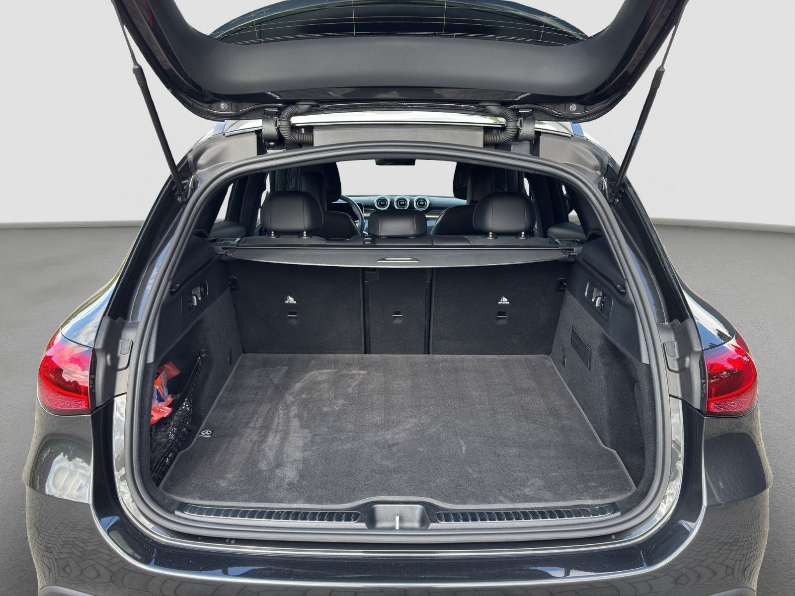 Mercedes-Benz GLC 220 d 4M AMG - Samsaru's Car Outlet