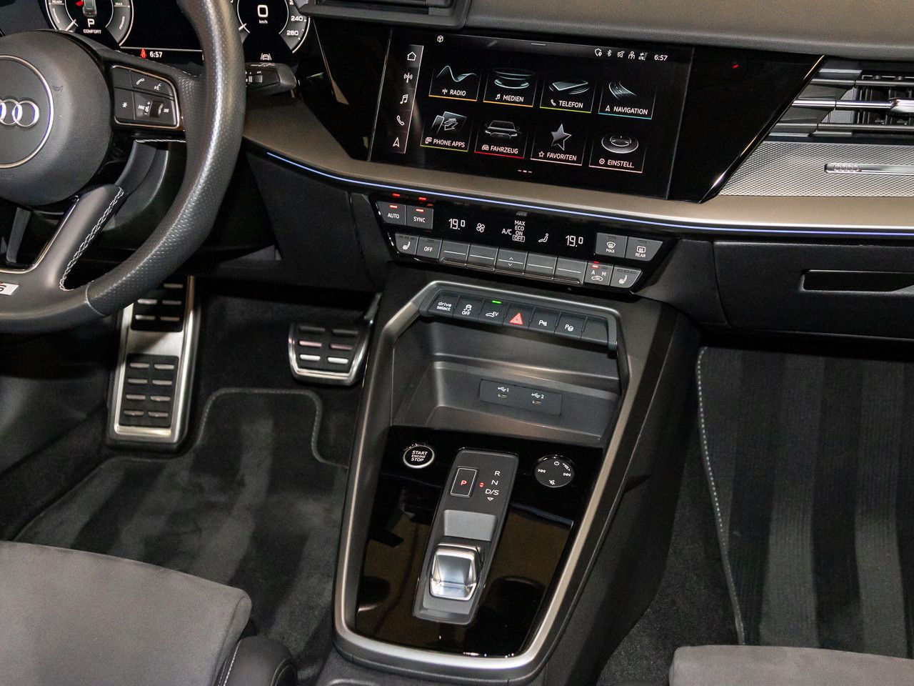 Audi A3 Sportback 40 TFSI e S line Keyless virtCo Kam