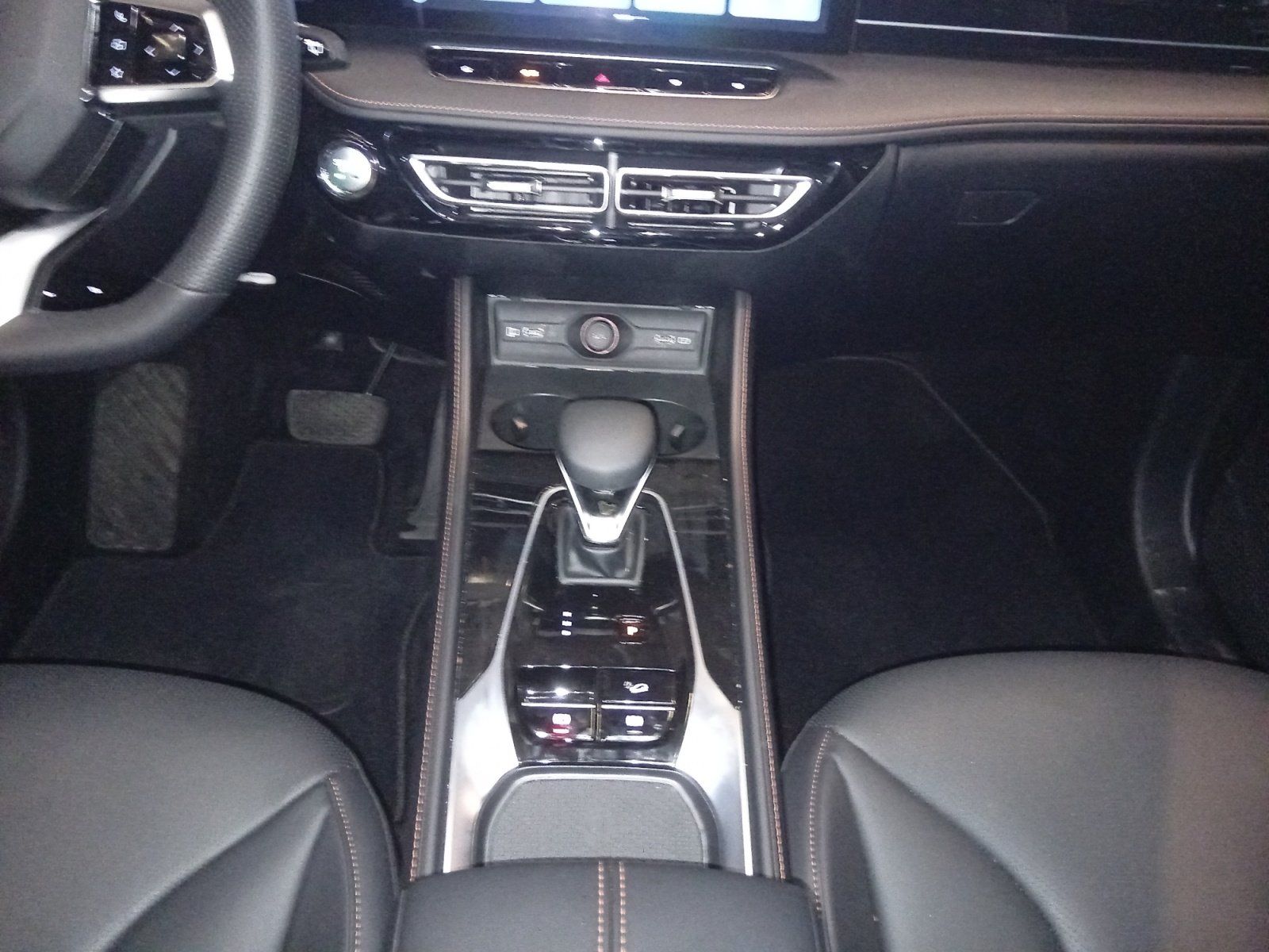 MG HS 1.5 PHEV Luxury Vorführwagen*Vollausstattung*