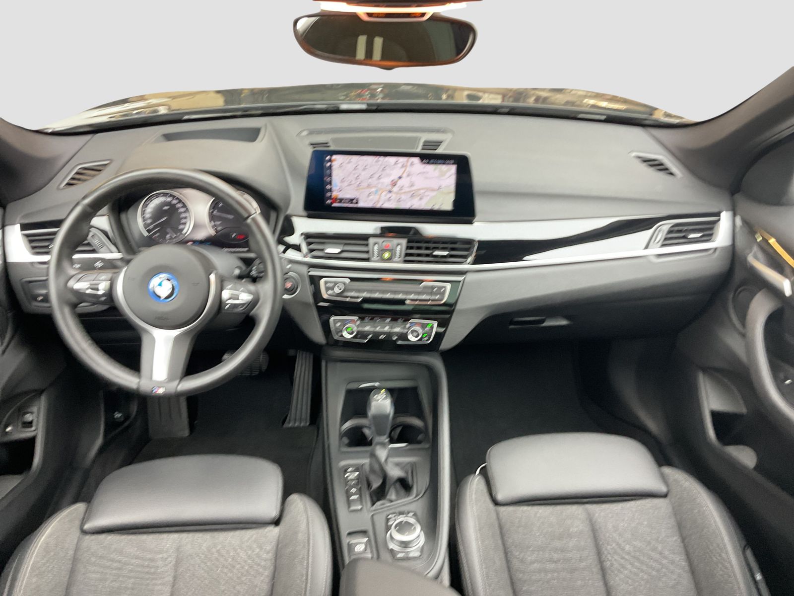 BMW X1 xDrive25e - Samsaru's Car Outlet