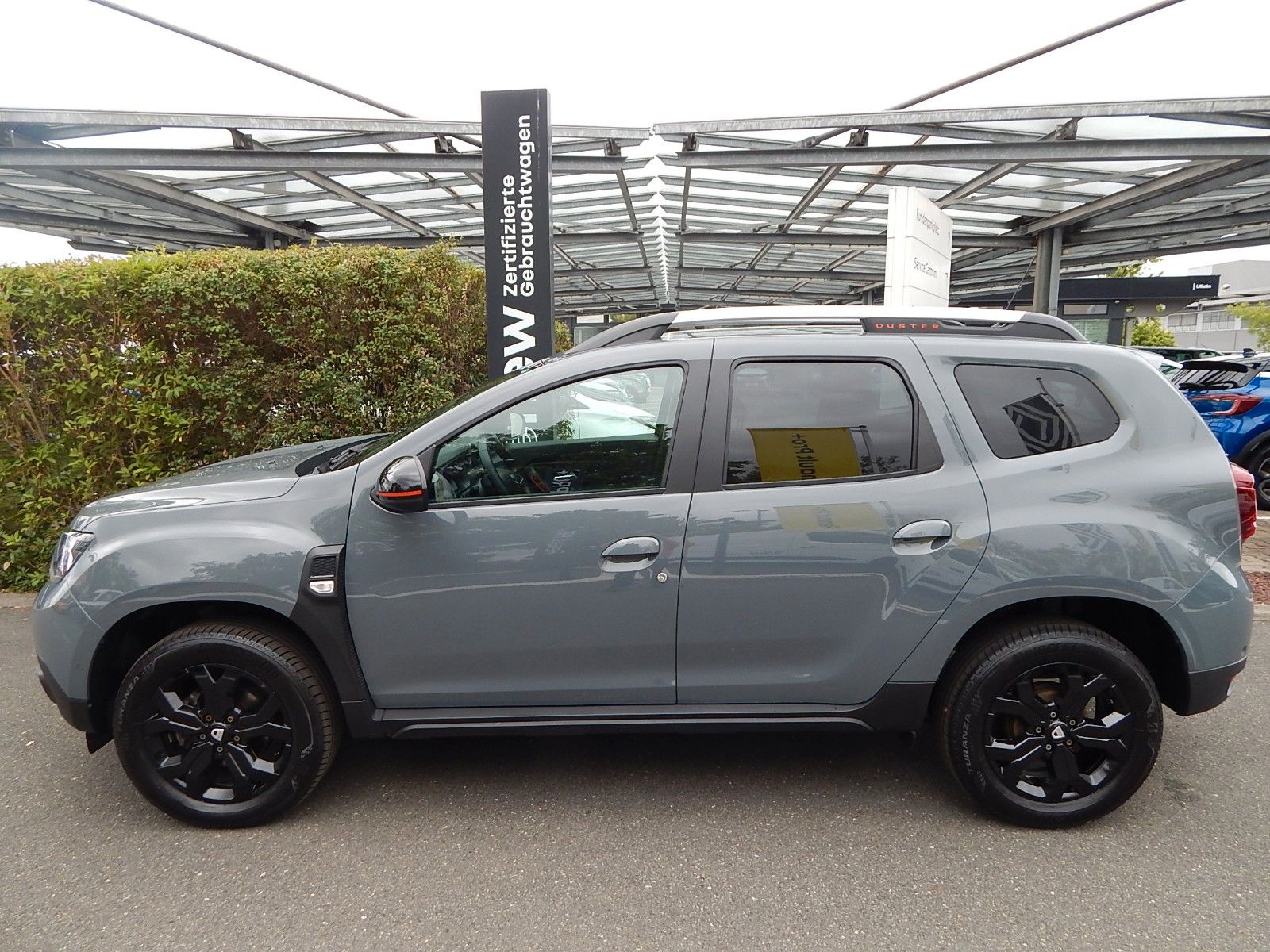 Dacia Duster TCe 150 EDC Extreme - Samsaru's Car Outlet