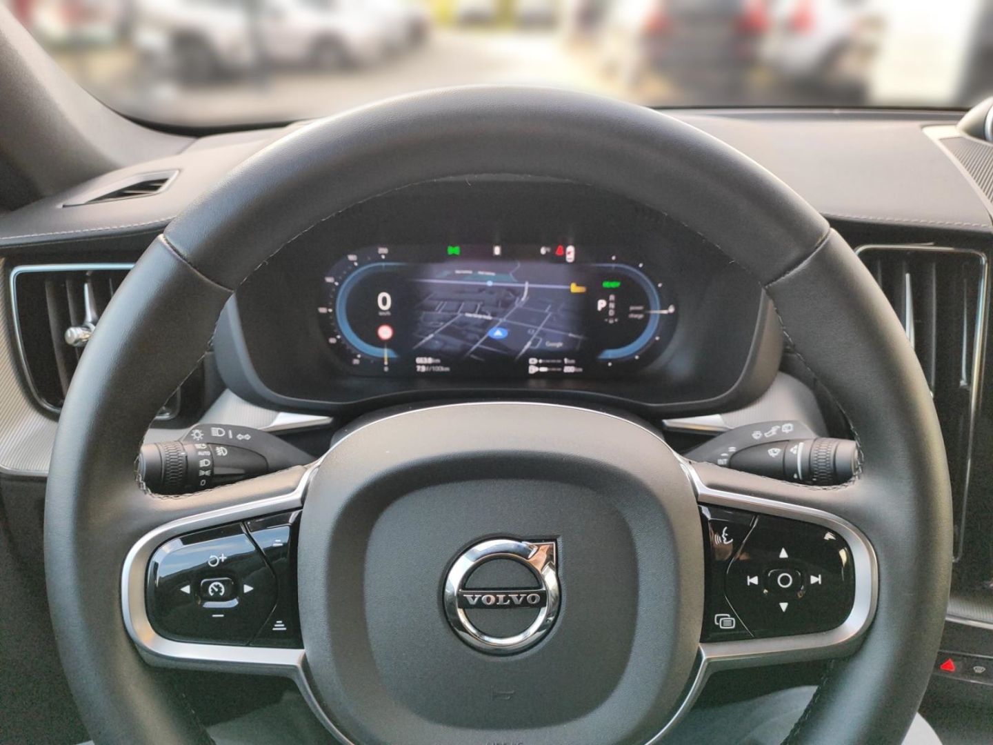 Volvo XC60 T8 Ultra Black Edition Recharge Plug-In Hyb