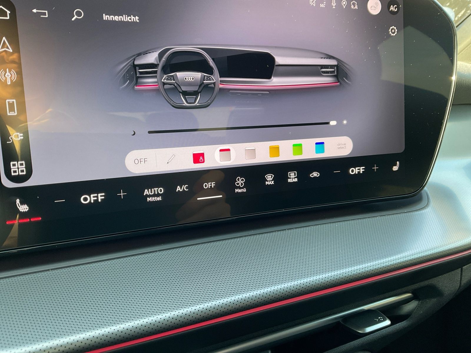 Audi Q3 SUV e-hybrid 2x S line MATRIX AHK HUD SONOS
