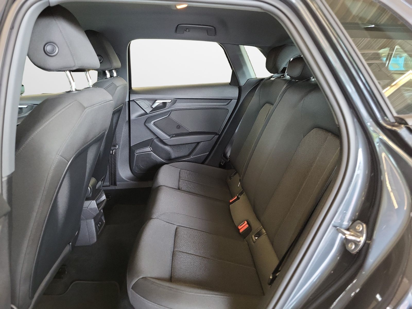 Audi A3 Sportback 35 TDI S tronic - Samsaru's Car Outlet