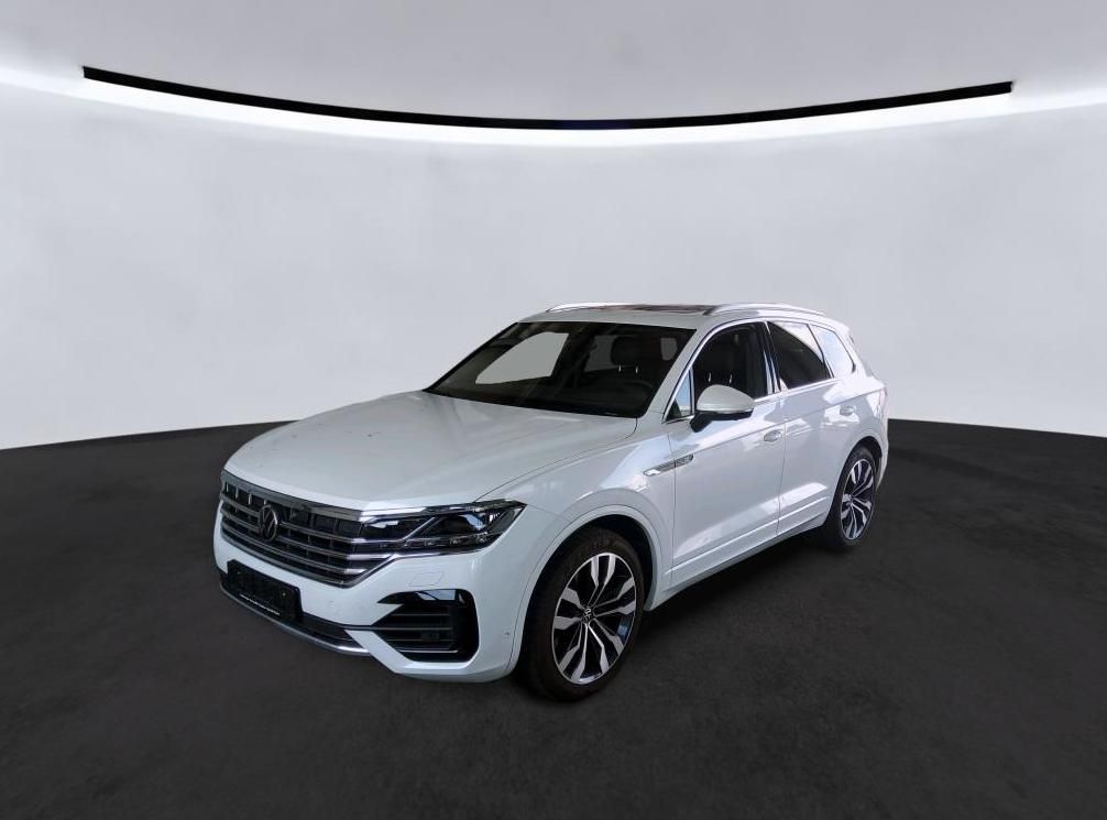 Volkswagen Touareg R-Line 3.0 TSI 8-Gang Aut. - Samsaru's Car Outlet