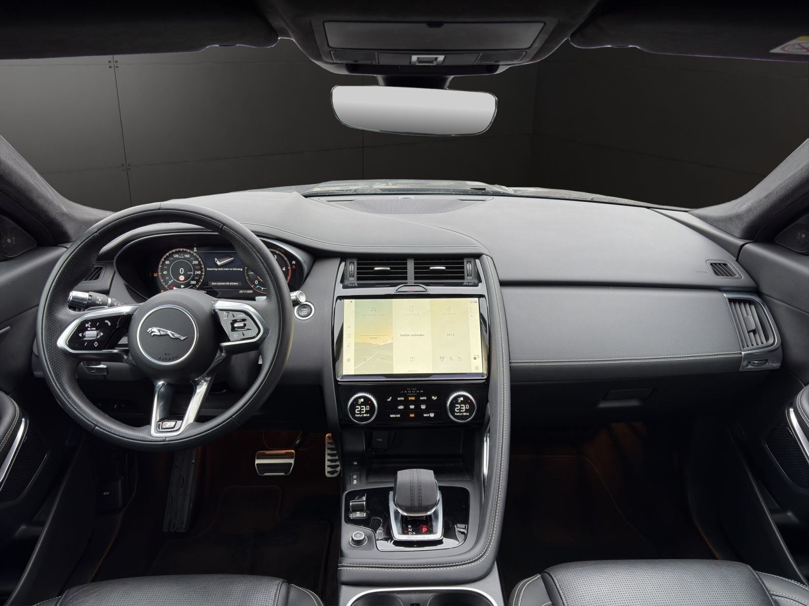 Jaguar E-Pace D200 AWD R-Dynamic SE