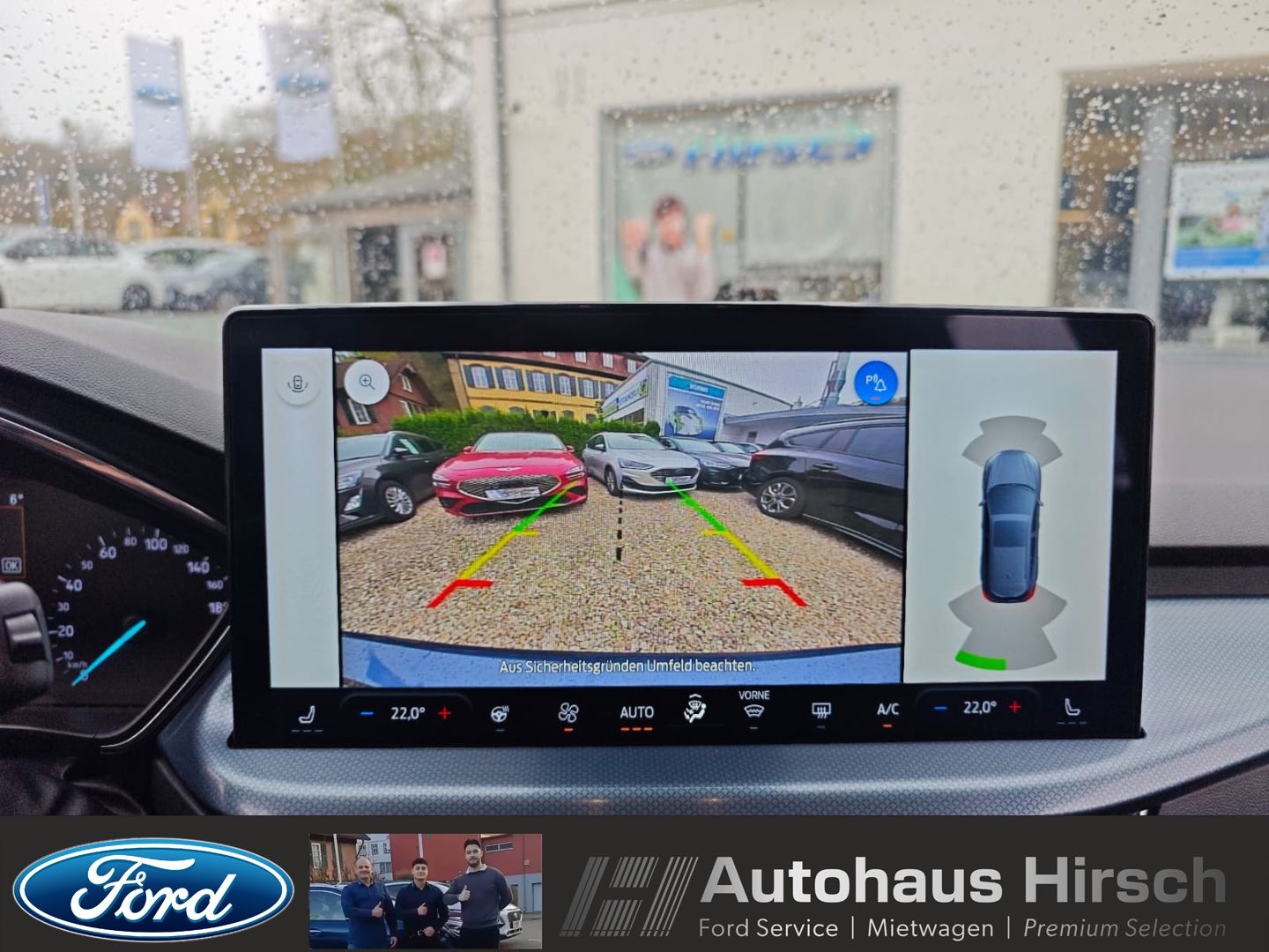 Ford Focus Turnier Active Navi LED ACC Apple CarPlay