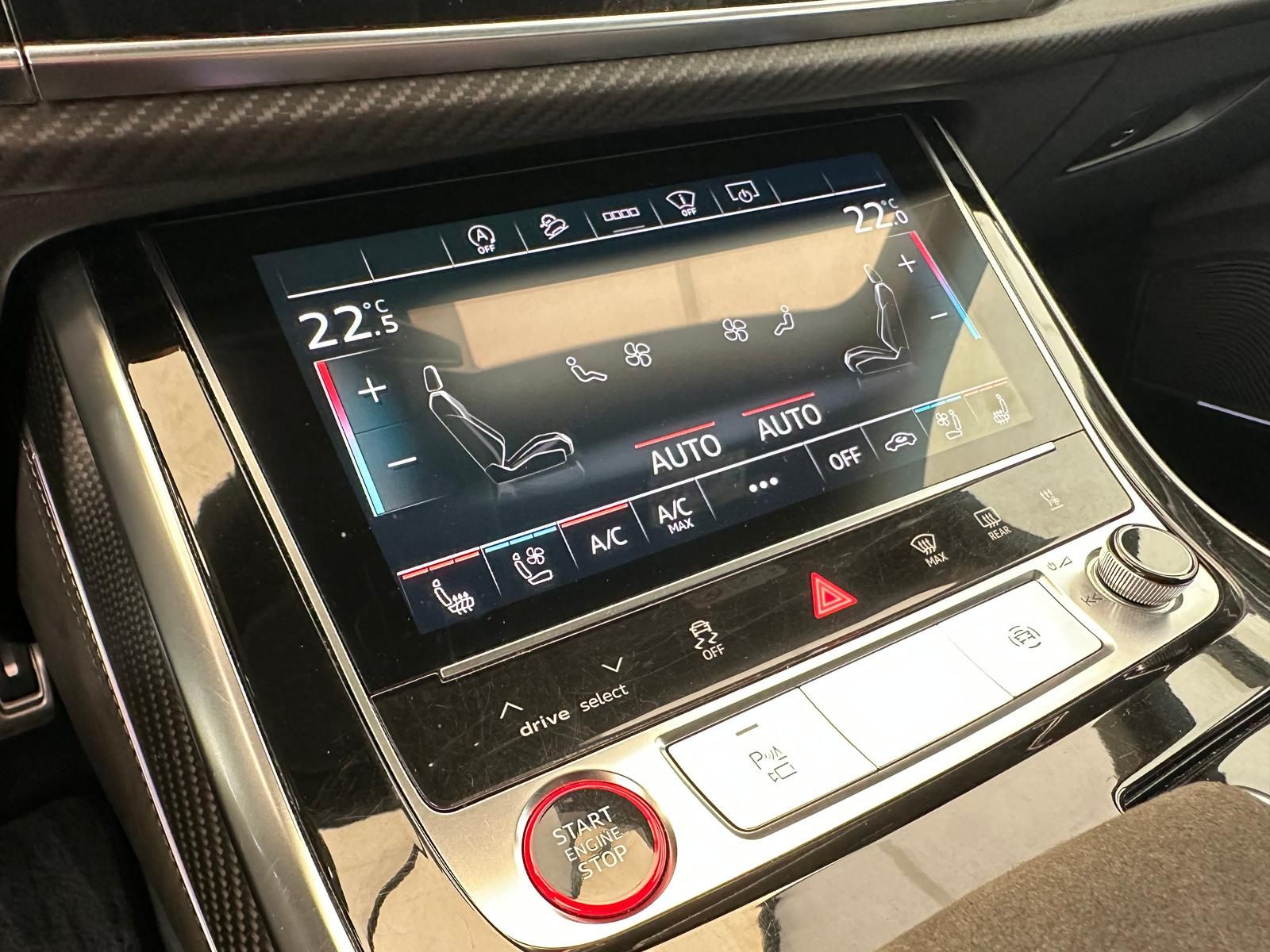 Audi RS Q8 4.0 TFSI quattro VOLL! B&O*SOFTCLOSE*CARBO