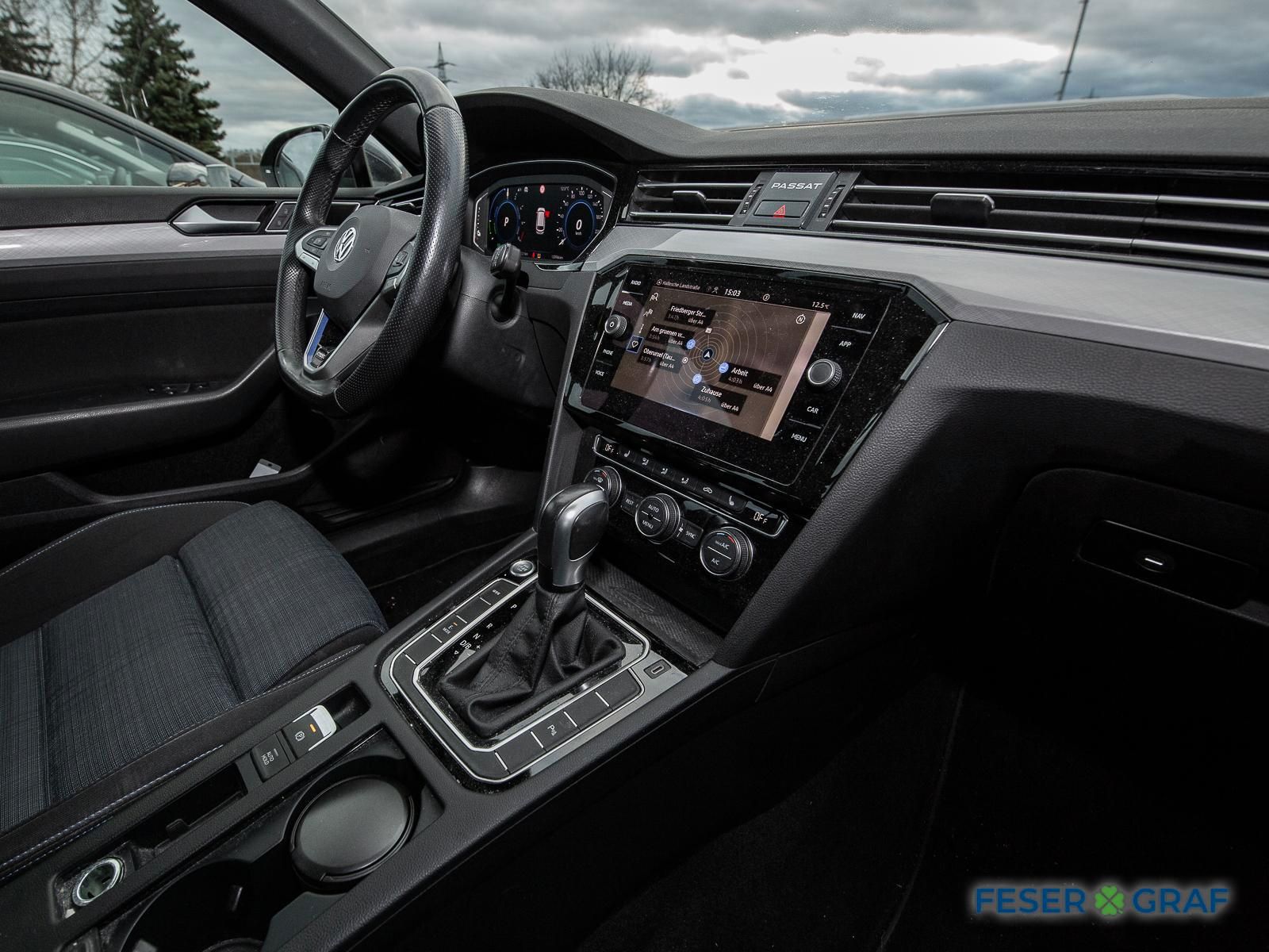 Volkswagen Passat Variant 1.4 GTE DSG - Samsaru's Car Outlet