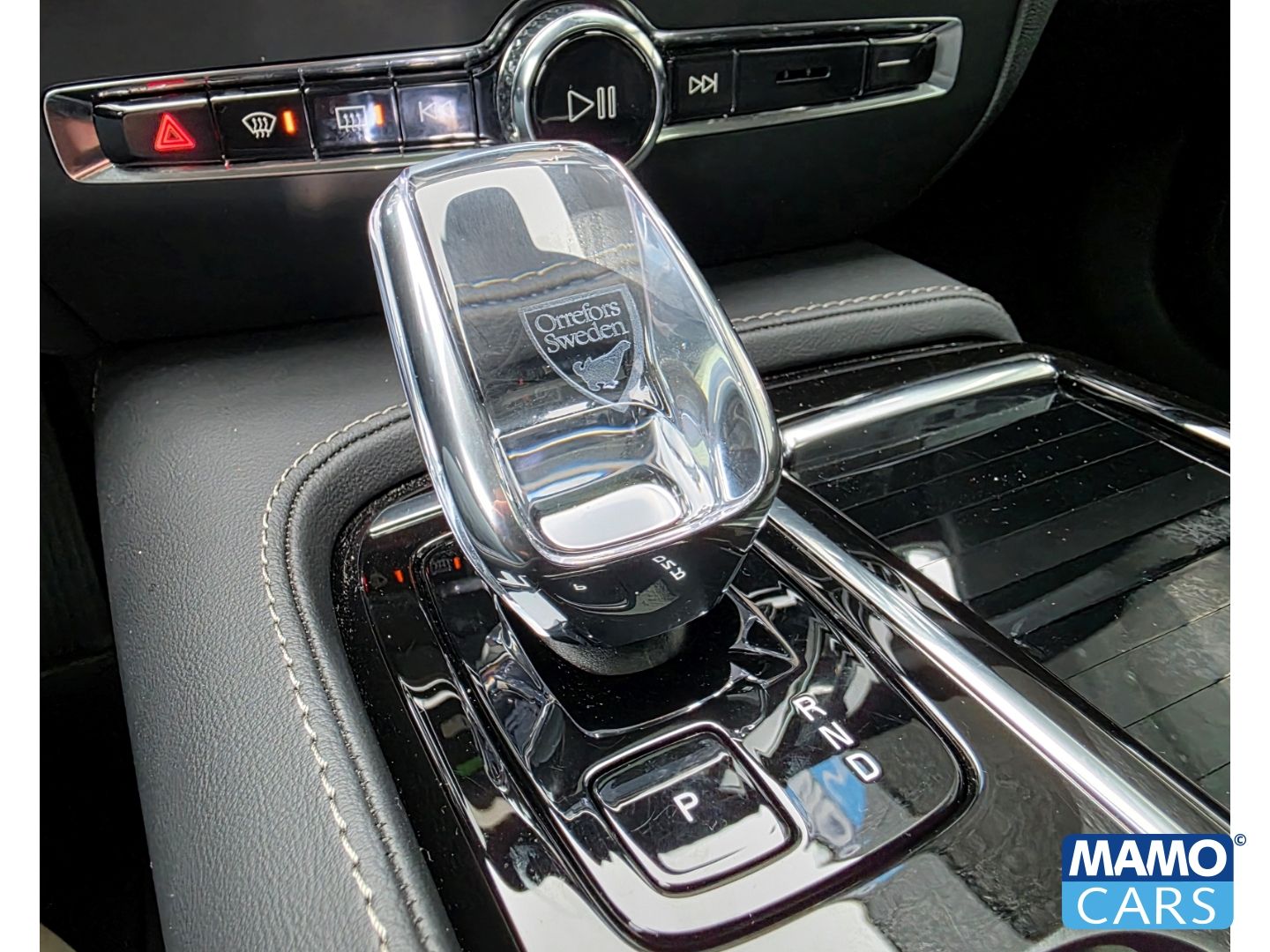 Volvo V60 T6 AWD Ultra Dark AHK/ACC/B&W/360°/PANO/STHZ