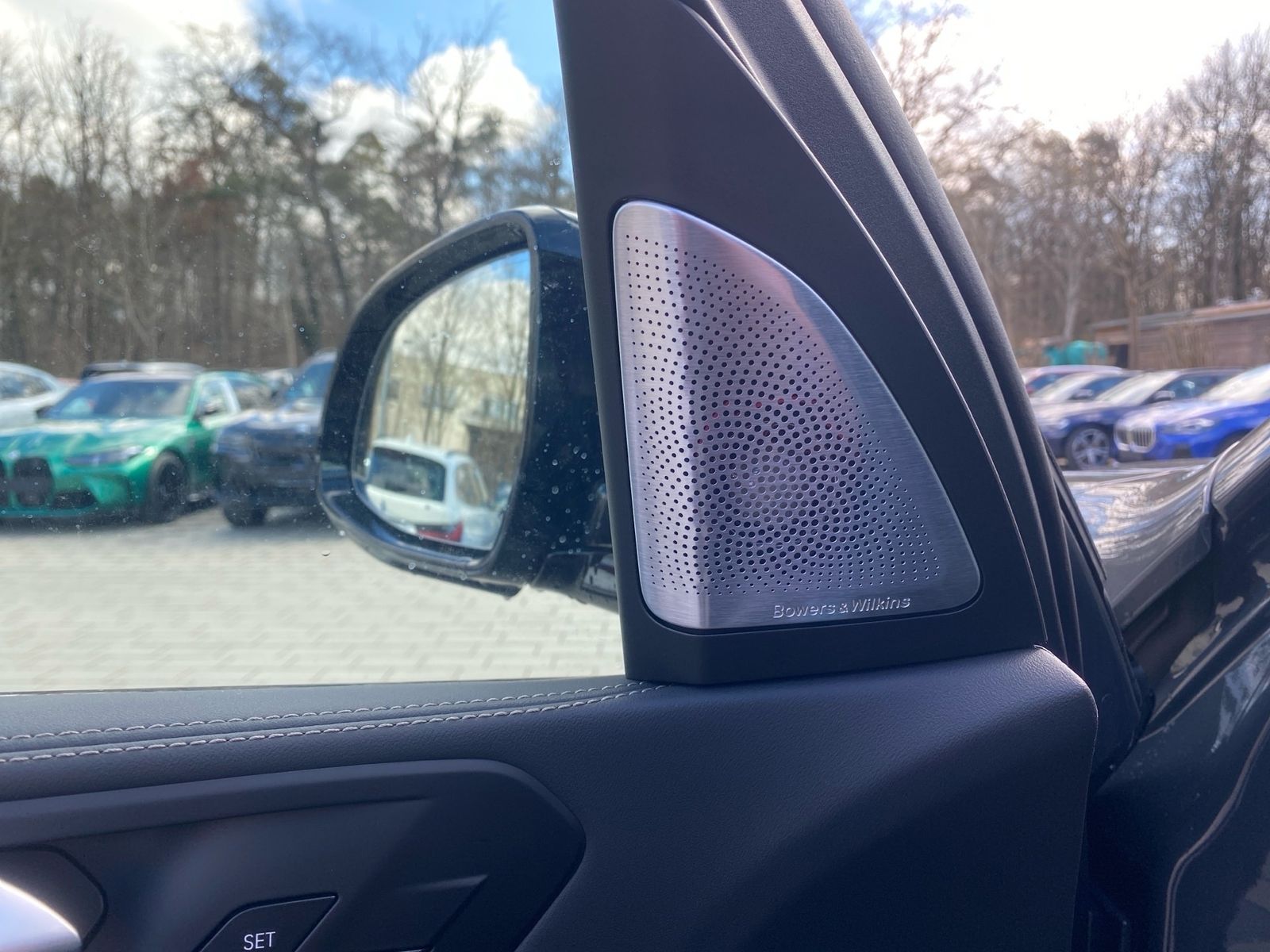 BMW X5 xDrive50e M-Sport B&W KeyLess Pano AHK Air LE