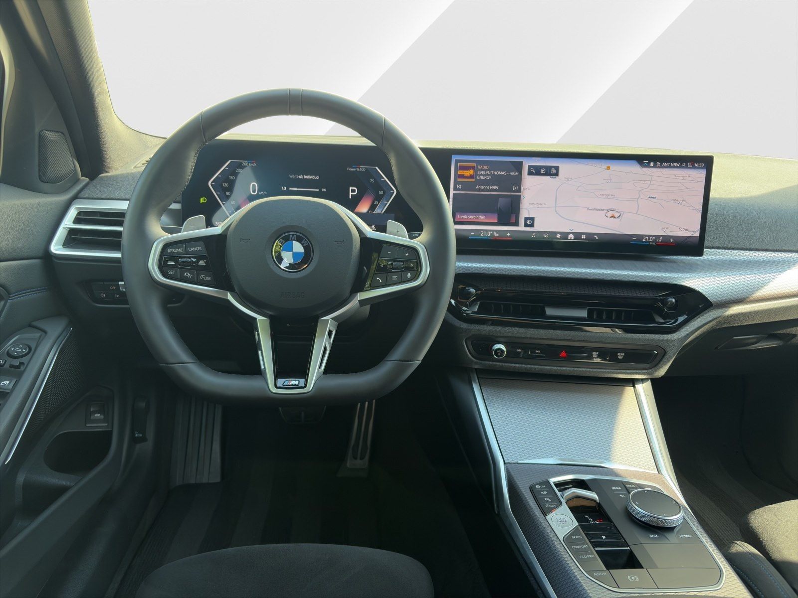 BMW 320i Touring M-Sport AHK HUD DrivAss. ACC ParkAs