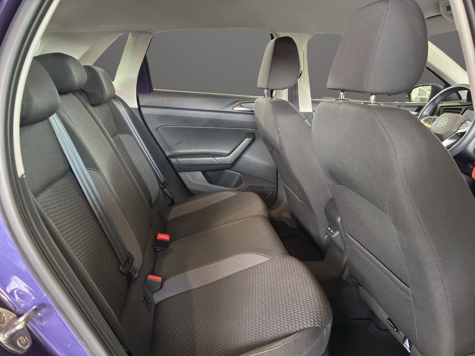 Volkswagen Polo VI Life 1.0 TSI DSG - Samsaru's Car Outlet