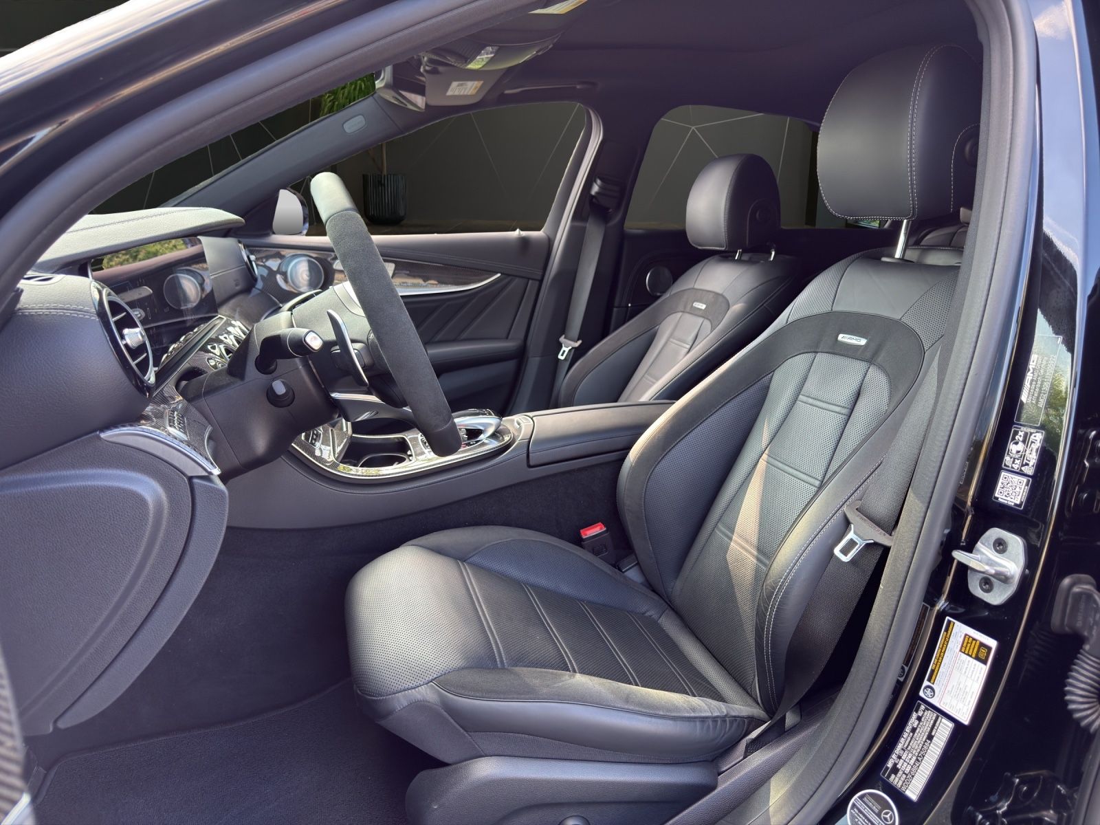 Mercedes-Benz E 53 AMG 4Matic+ AMG Performance - Samsaru's Car Outlet