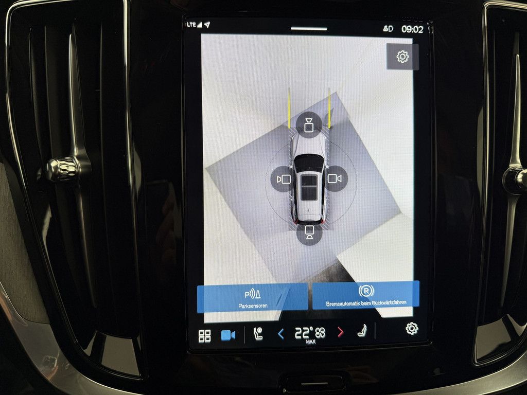 Volvo V60 T6 Ultra Dark Recharge Plug-In Hybrid AWD