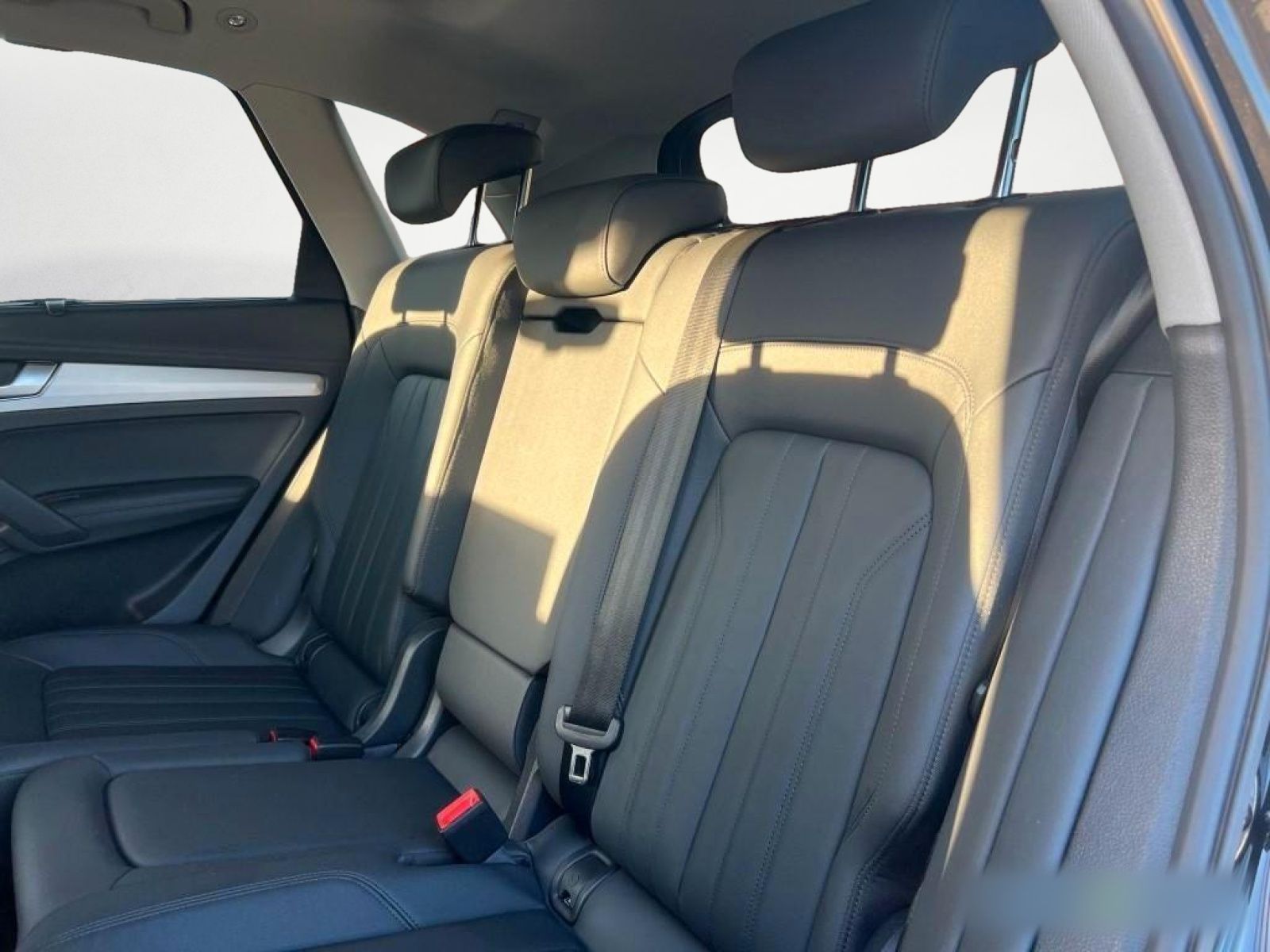 Audi Q5 40 TDI quattro - Samsaru's Car Outlet