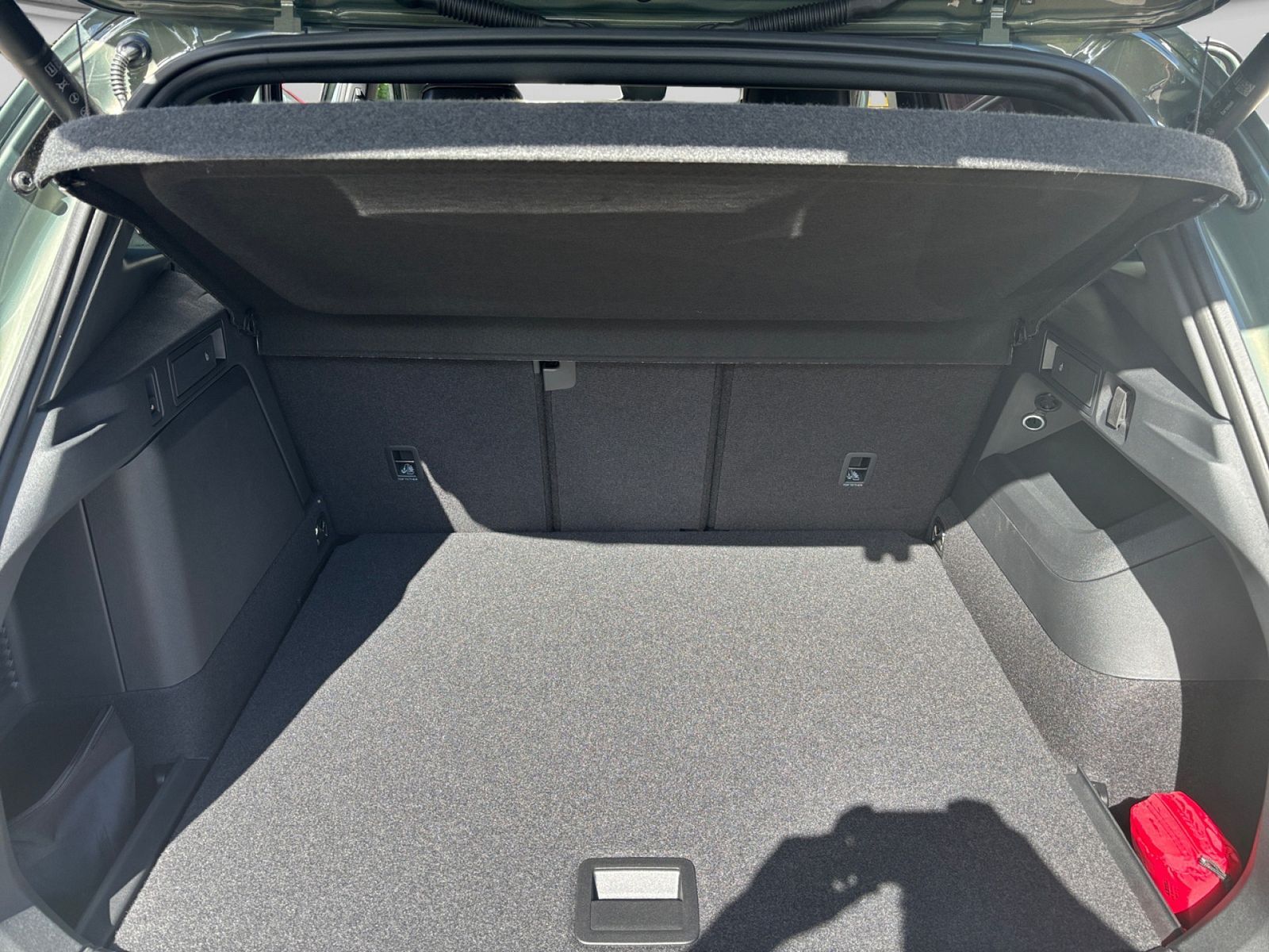 Volkswagen Tiguan R-Line 1.5 eHybrid +LEDER+AHK+HUD+