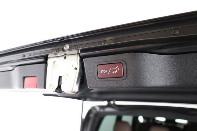 Mercedes-Benz V 300 d 4M AVANTGARDE - Samsaru's Car Outlet