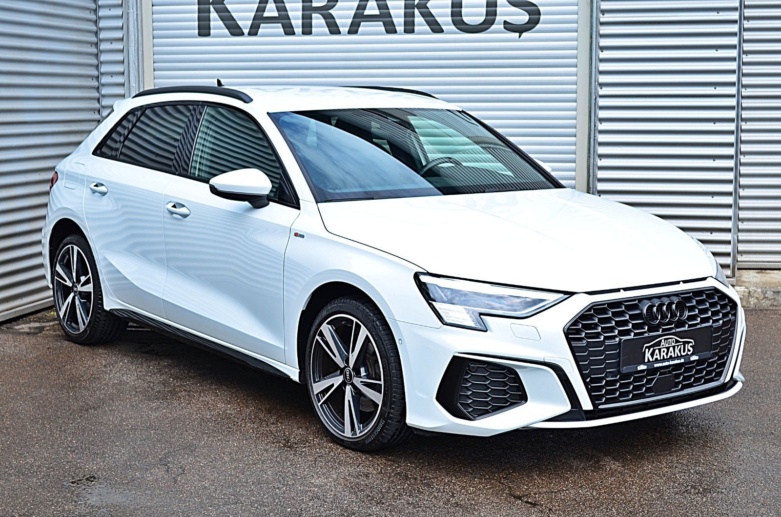 Audi A3 SB 40 TFSI e S.line - Samsaru's Car Outlet