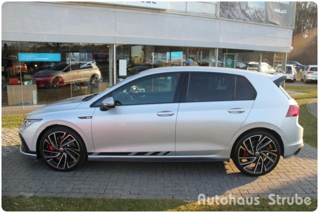 Volkswagen Golf VIII GTI Clubsport DSG - Samsaru's Car Outlet