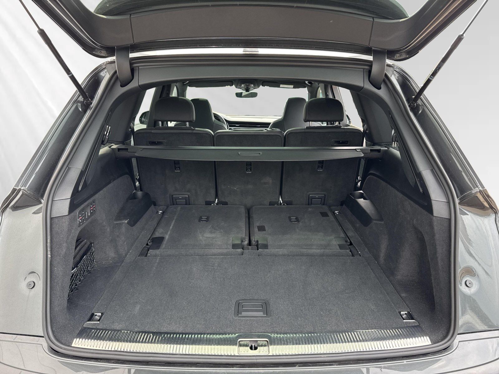Audi Q7 50 TDI S-Line|7-Sitzer|Pano|HUD|Luftfederung