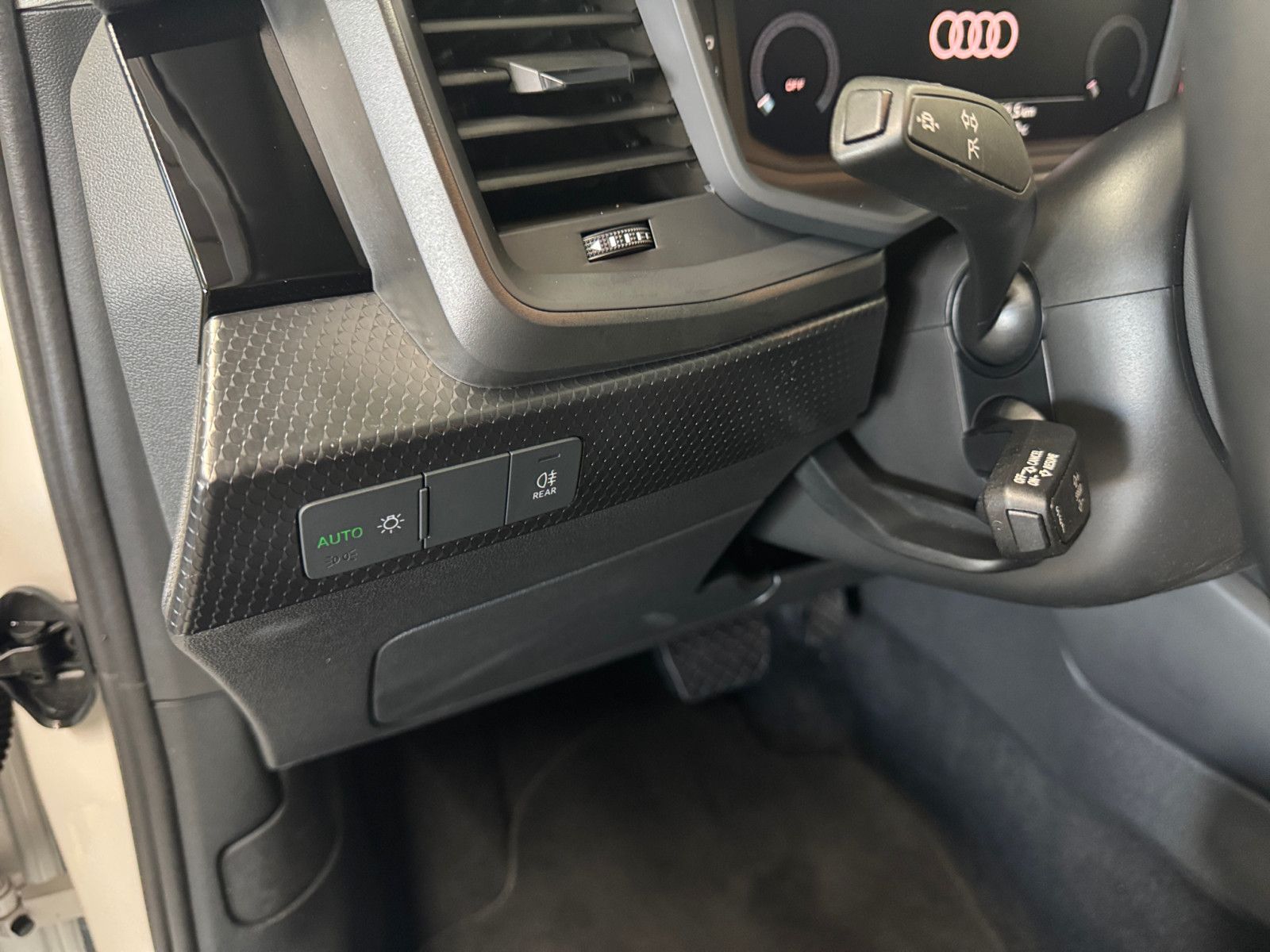 Audi A1 Sportback 25 TFSI Virtual Carplay Sitzh Navi-