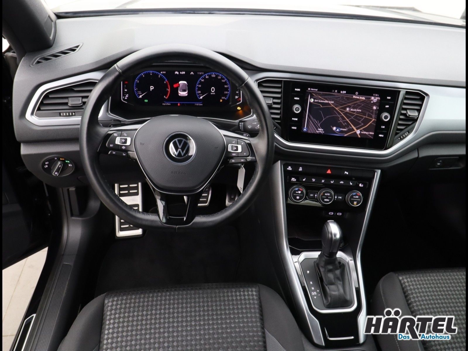 Volkswagen T-ROC CABRIOLET 1.5 TSI DSG - Samsaru's Car Outlet