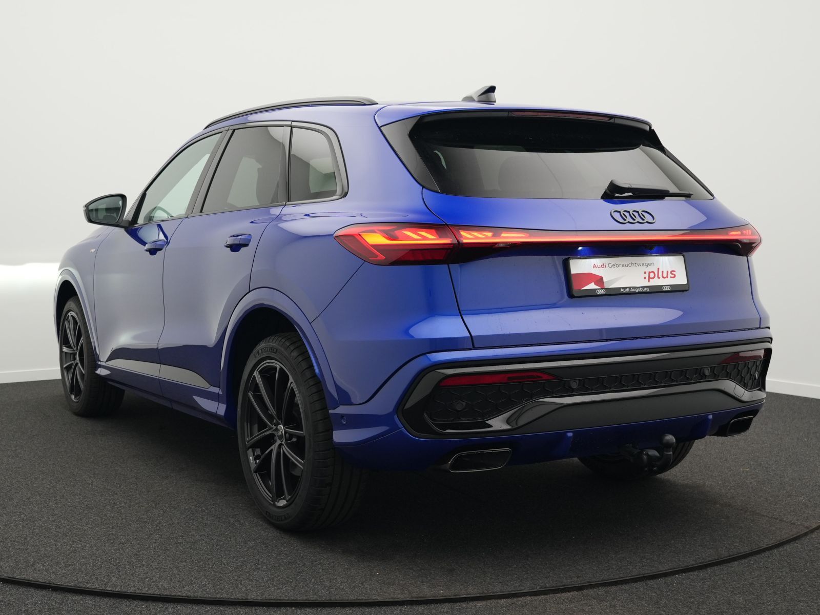 Audi Q5 2.0 TFSI S line S tr. *AHK*PANO*MATRIX*20''*