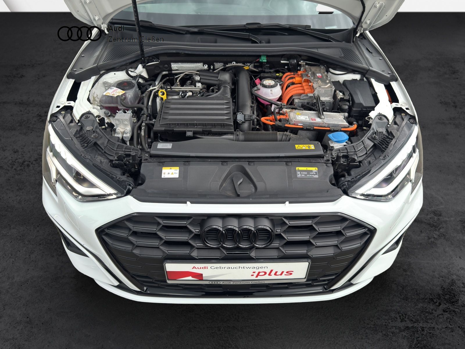 Audi A3 Sportback 45 TFSI e S line Black - Samsaru's Car Outlet