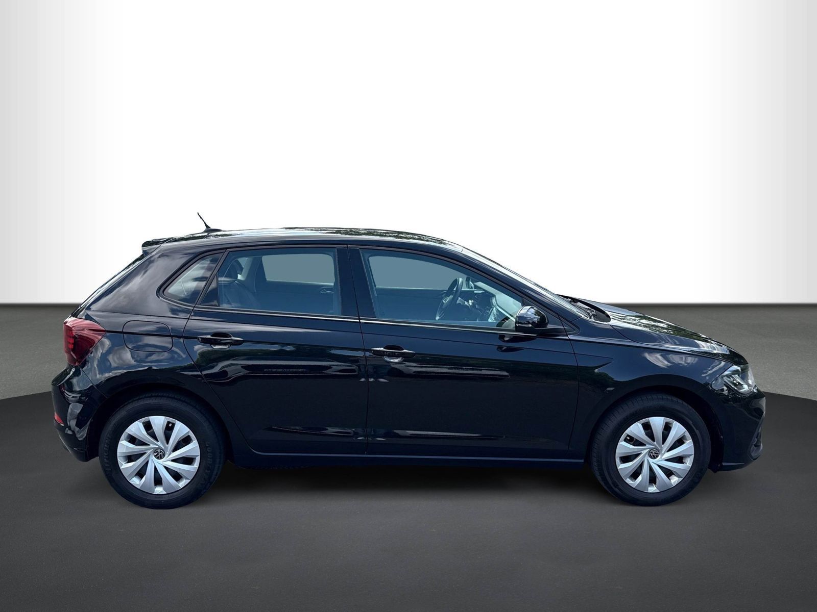 Volkswagen Polo Life 1.0 TSI DSG - Samsaru's Car Outlet
