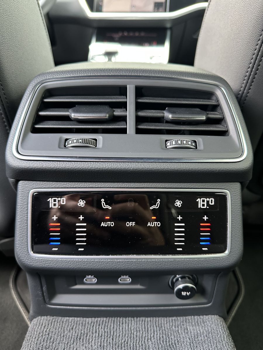 Audi A6 Avant 45 TFSI Qu S-Line NAV+LED+B&O+360°+AHK