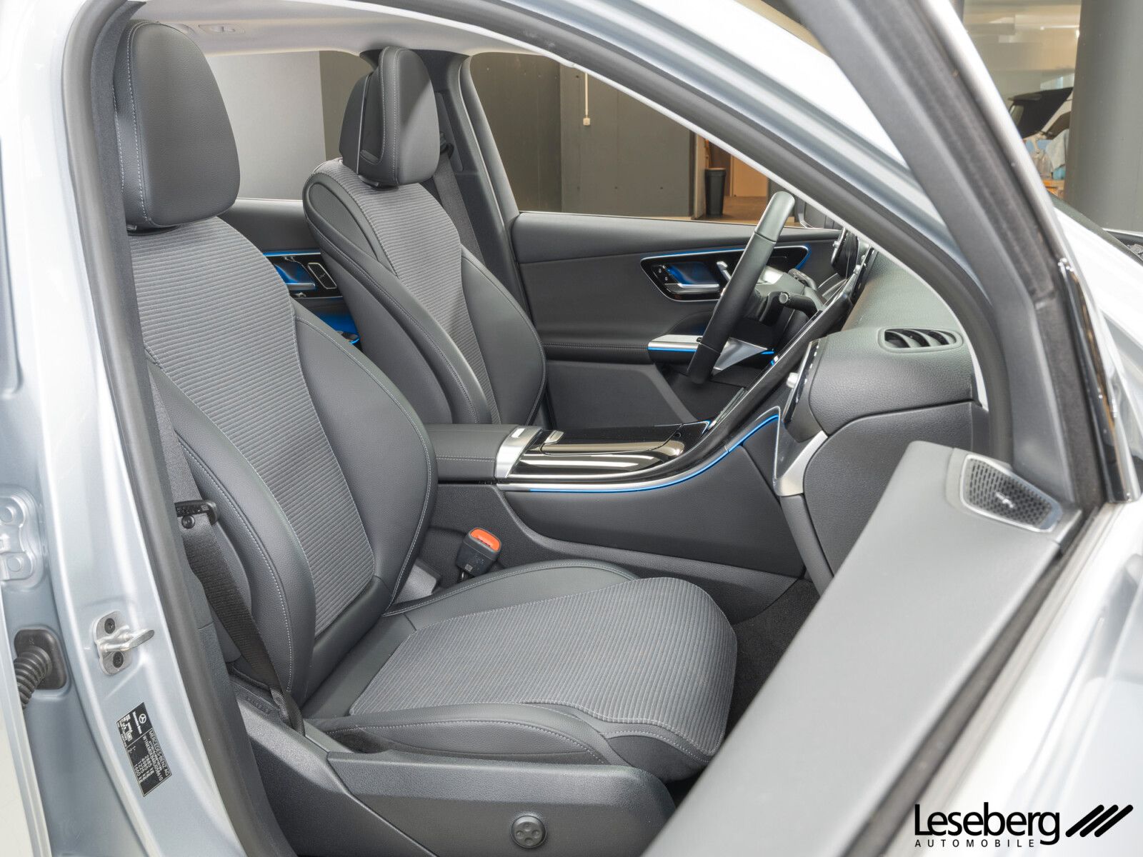 Mercedes-Benz GLC 300de 4M Avantgarde - Samsaru's Car Outlet