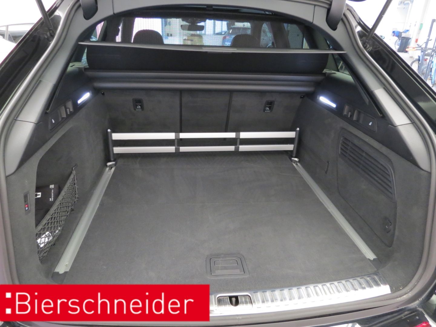 Audi A6 Avant 45 TFSI S tronic 2x line - Samsaru's Car Outlet