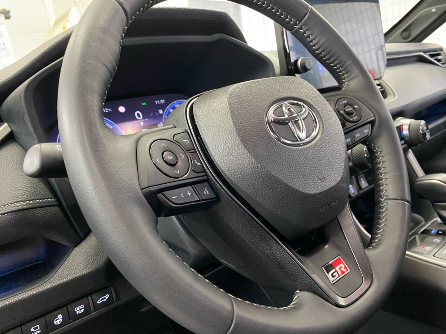 Toyota RAV 4 Plug-in-Hybrid GR SPORT *HUD*360*4x SHZ*JB